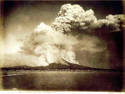 GalleriaBorbonica - Foto storiche - Sommer,_Giorgio_(1834-1914)_-_n__2501_-_Napoli_-_Eruzione_del_Vesuvio_26_Aprile_1872.jpg